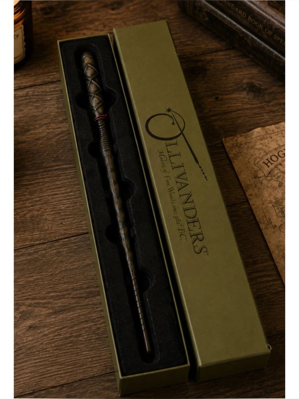 Ollivanders Harry Potter Interactive 15” Wand Hogsmeade Universal Studios